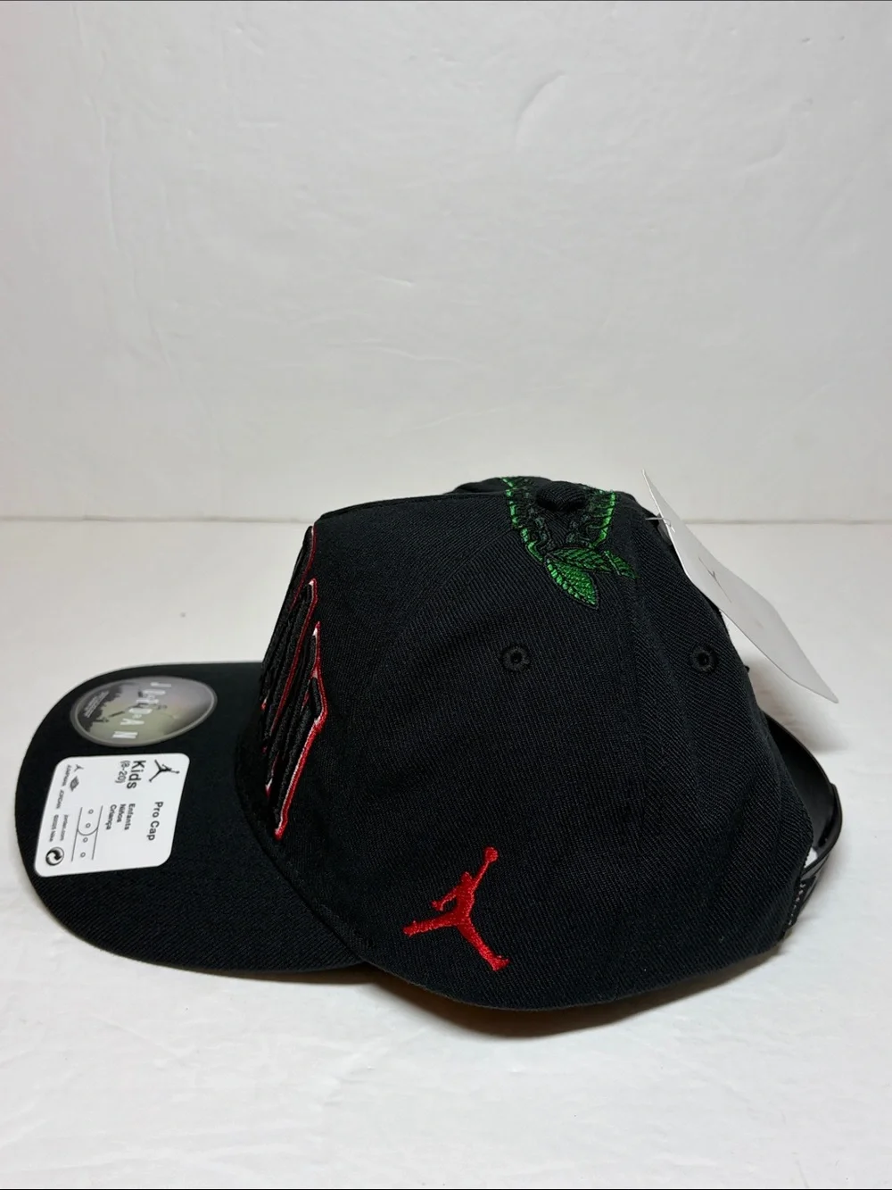 Jordan Jumpman Youth SnapBack Pro Cap Curved Brim Embroidered Black Red NWT